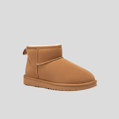 Buty Zamszowe z Podszyciem z Owczej Skóry (Do –40°C)
